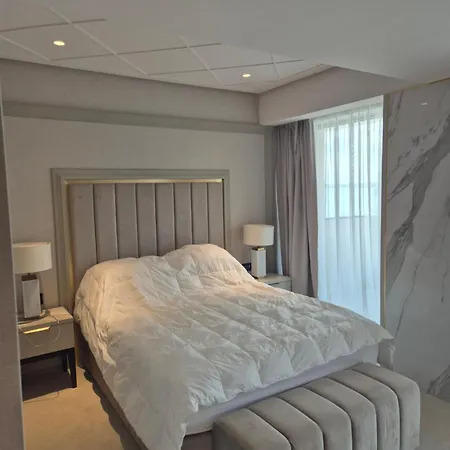 Complex 5 Stele Mamaia